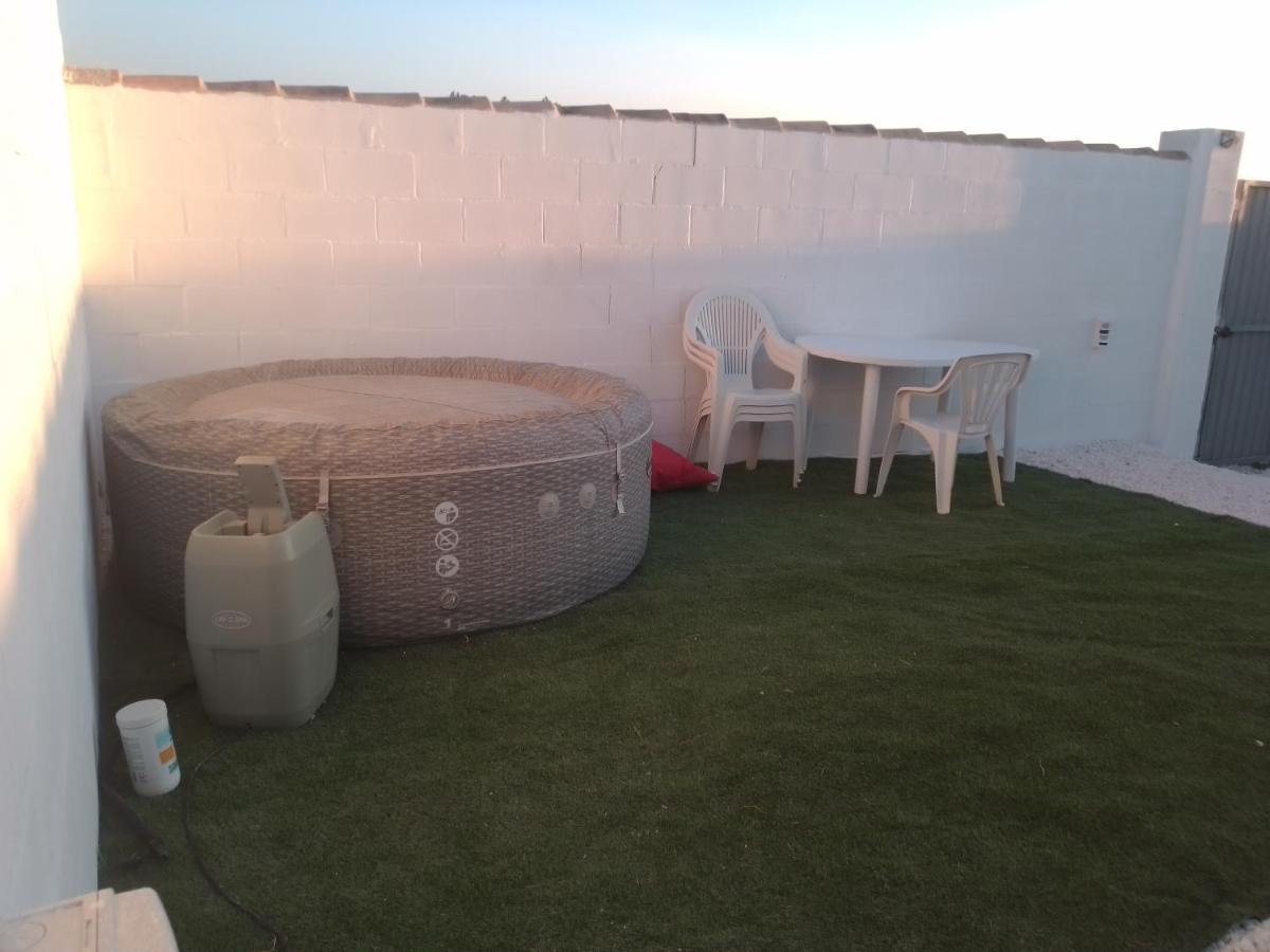 צ'יקלנה דה לה פרונטרה Casita Mh Acogedora Para 6 Con Jacuzzy מראה חיצוני תמונה